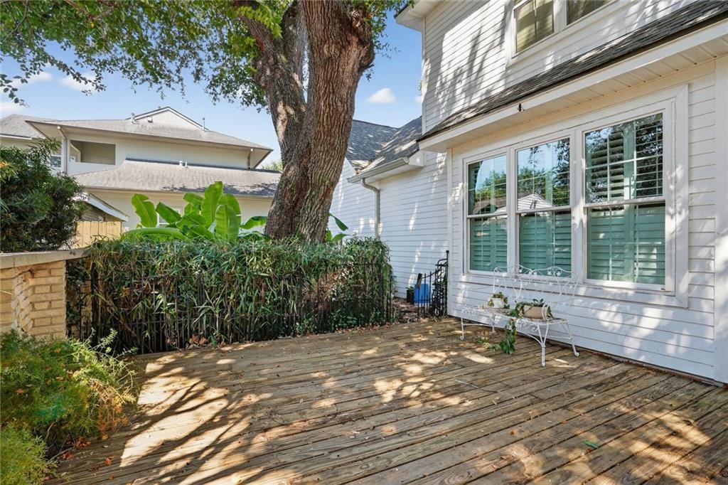 6306 BEAUREGARD Avenue