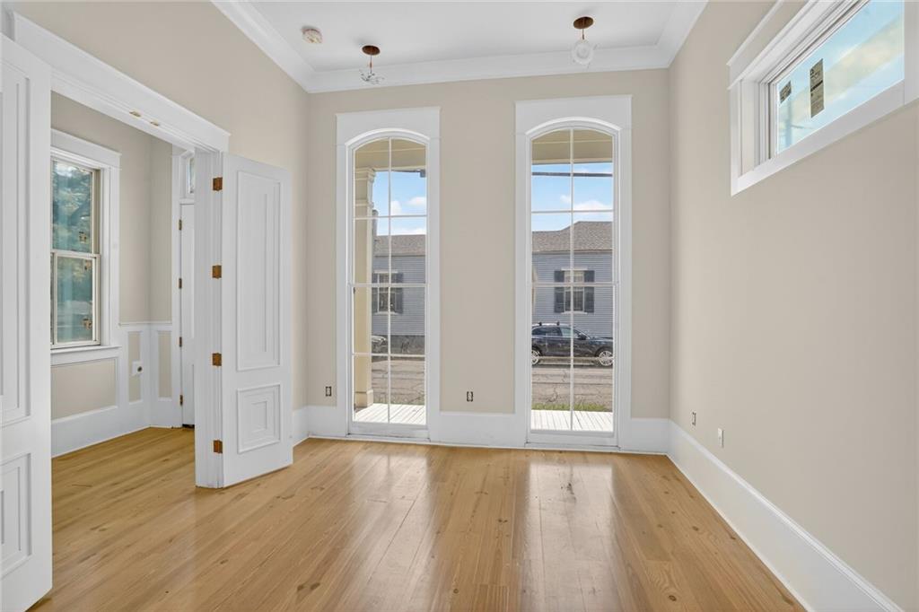 3505 CONSTANCE Street