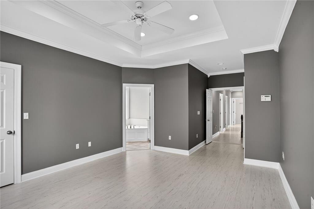 5925 MILNE Boulevard