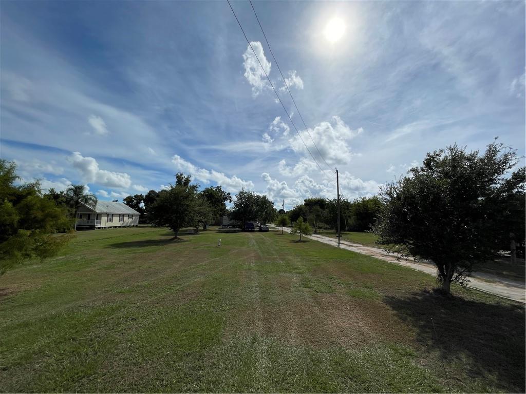 636 BURAS RIVER Road