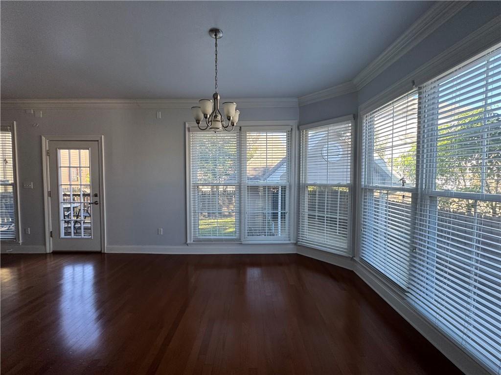 5928 MILNE Boulevard