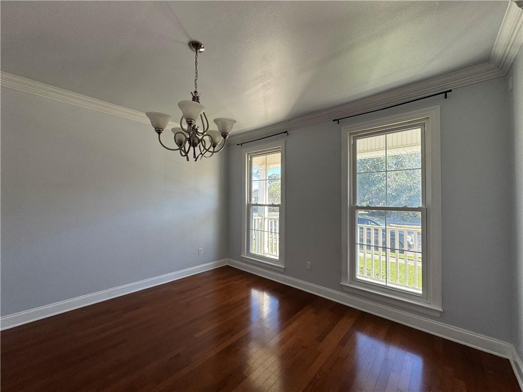 5928 MILNE Boulevard