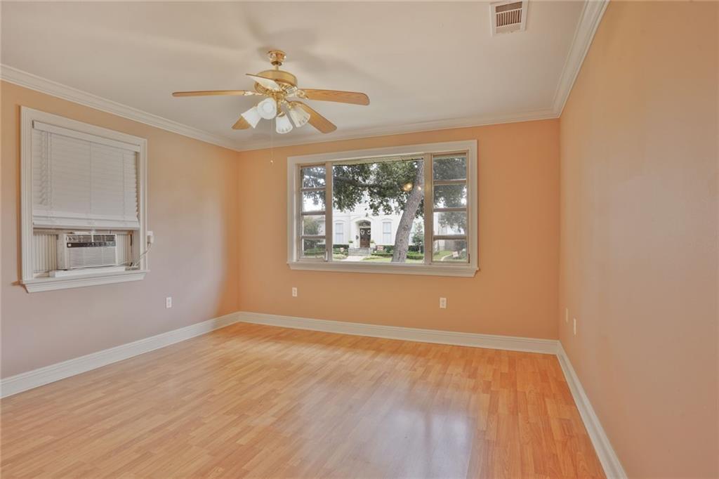 6528 MARSHAL FOCH Street