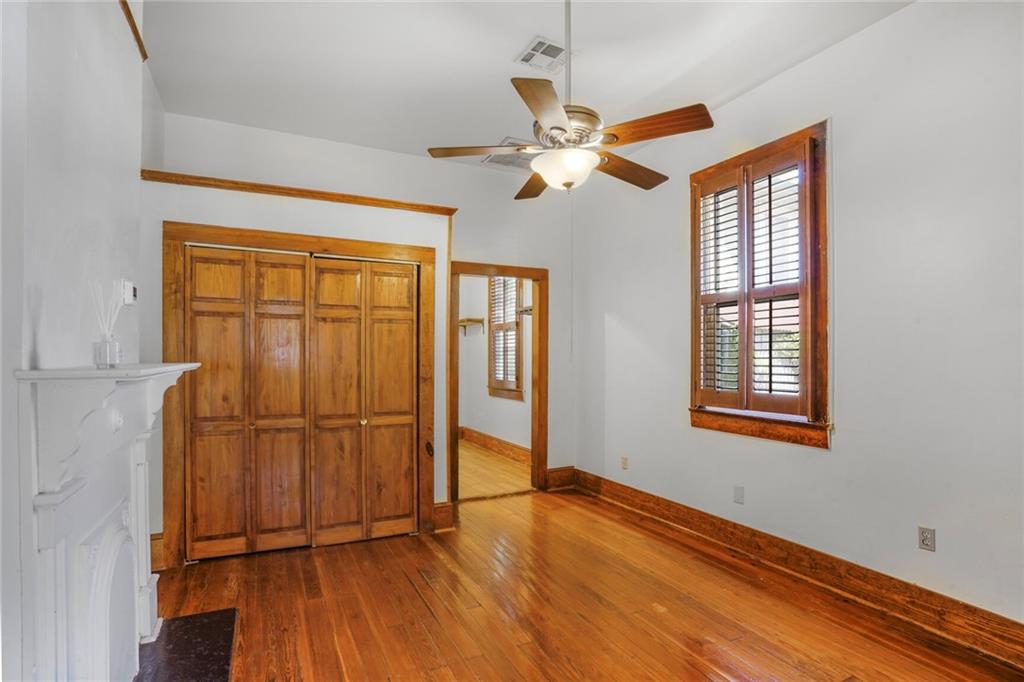 3725 ORLEANS Avenue 3725