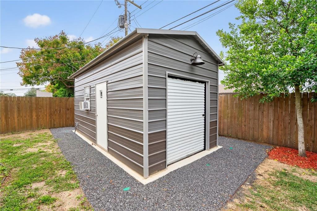 3812 BISSONET Drive