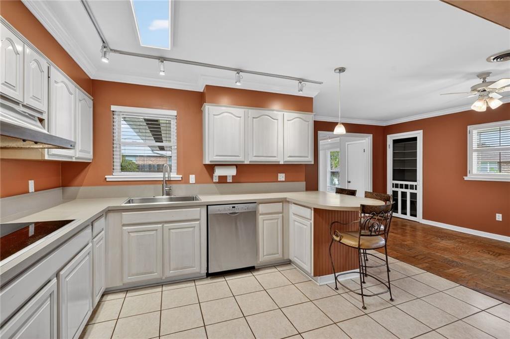 3812 BISSONET Drive