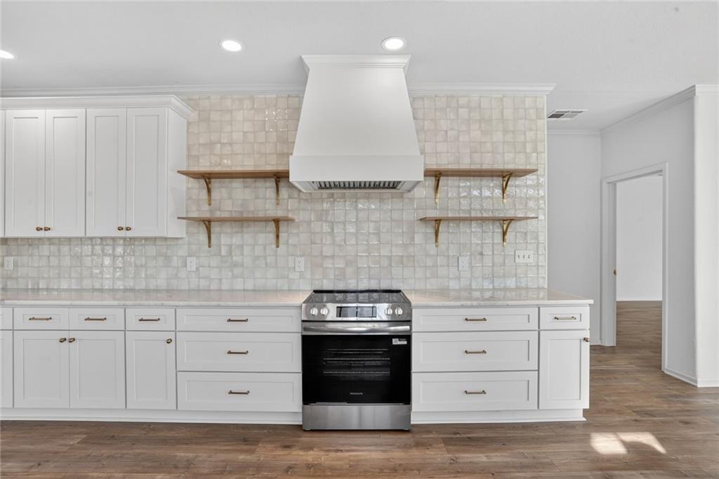 6655 AVENUE A Street