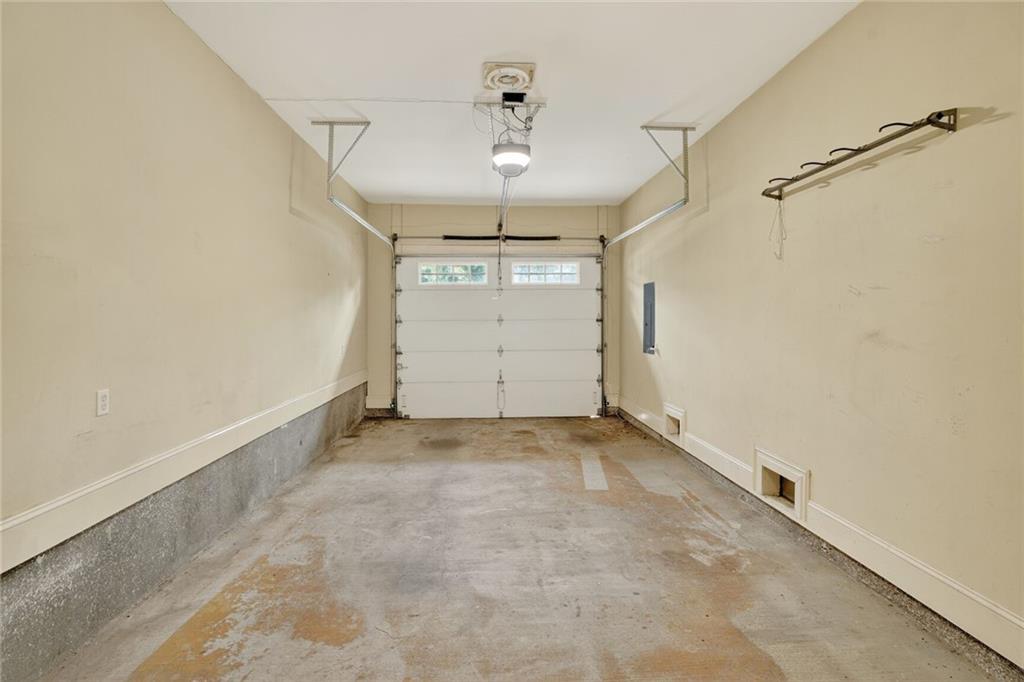 5859 WEST END Boulevard