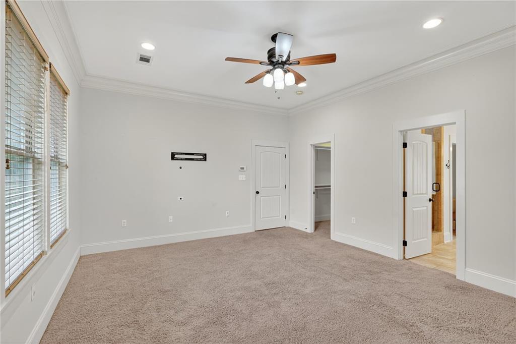 5859 WEST END Boulevard