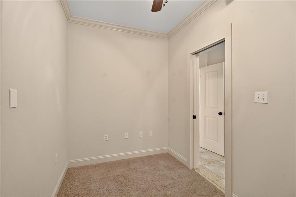 5859 WEST END Boulevard