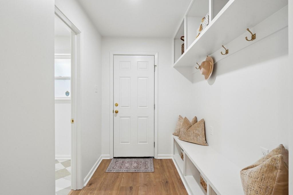 10120 IDLEWOOD Place