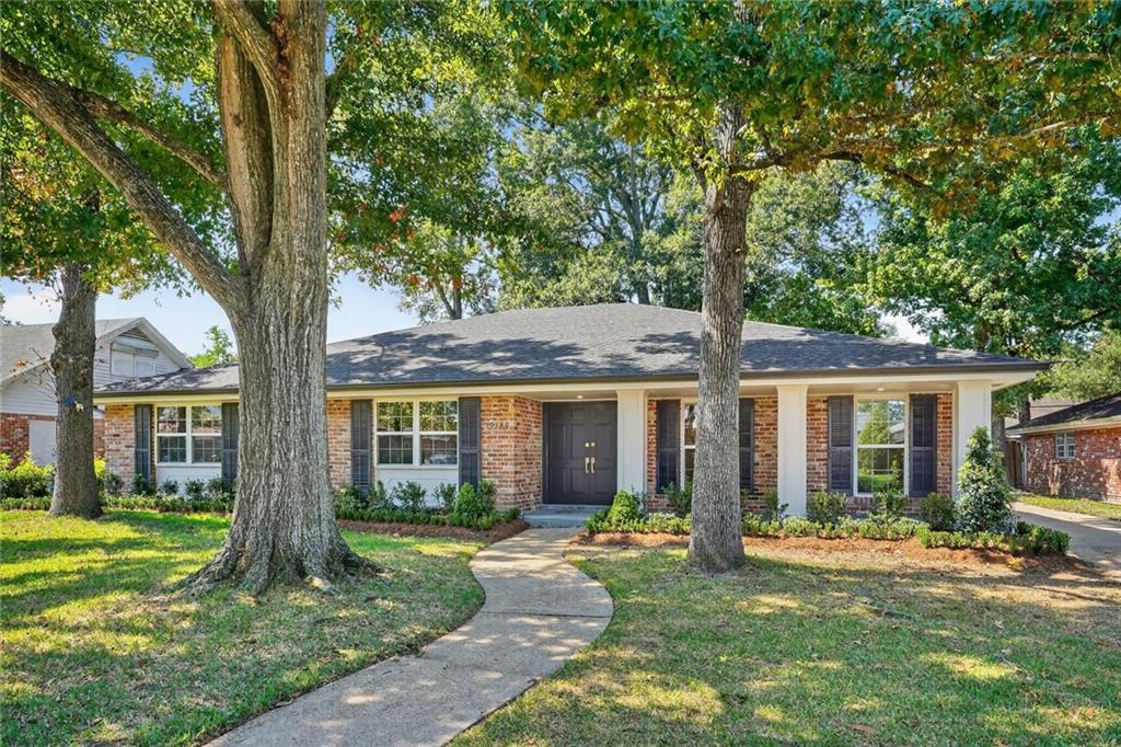 10120 IDLEWOOD Place