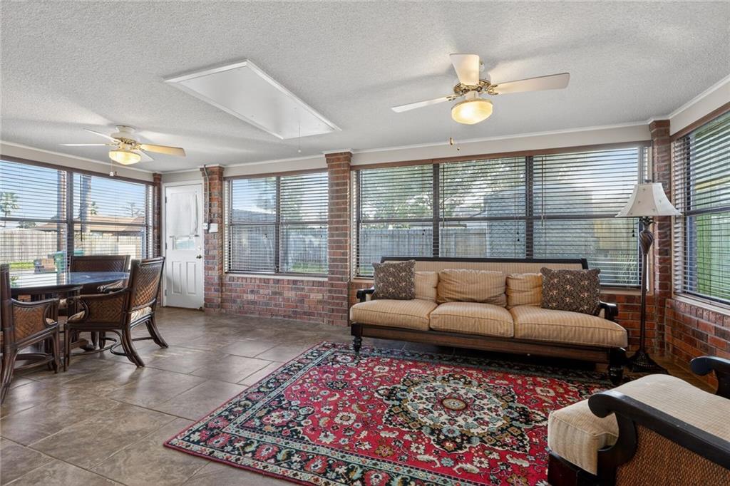 3044 ILLINOIS Avenue