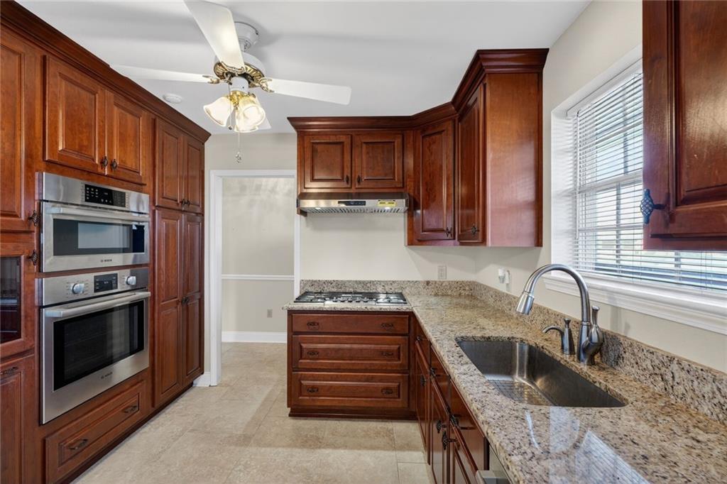 3044 ILLINOIS Avenue