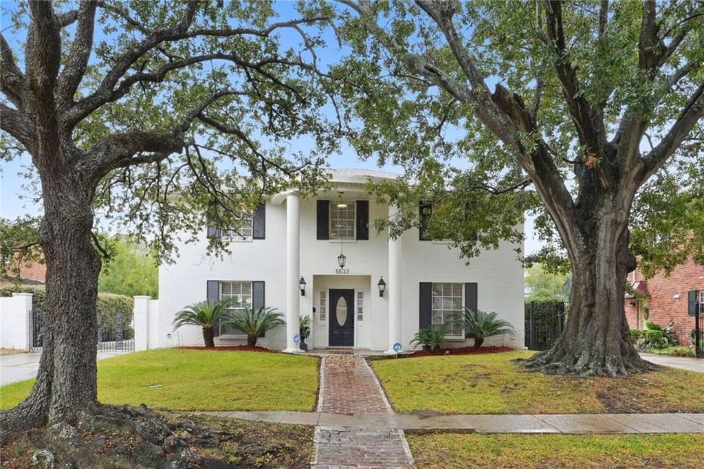 5537 CHERLYN Drive