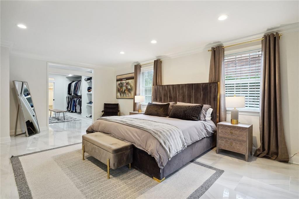 5537 CHERLYN Drive