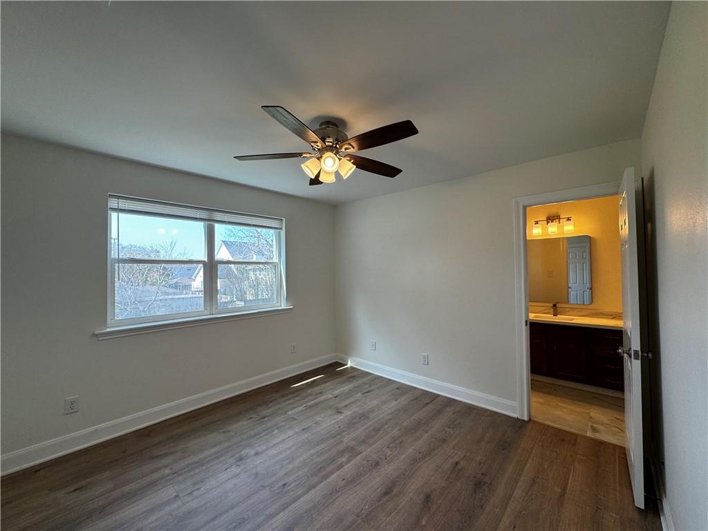 325 STAFFORD Place