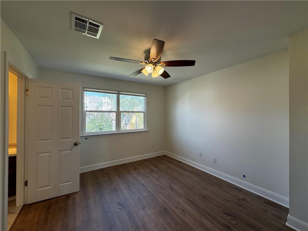 325 STAFFORD Place