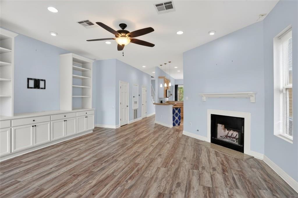 6960 GENERAL HAIG Street A