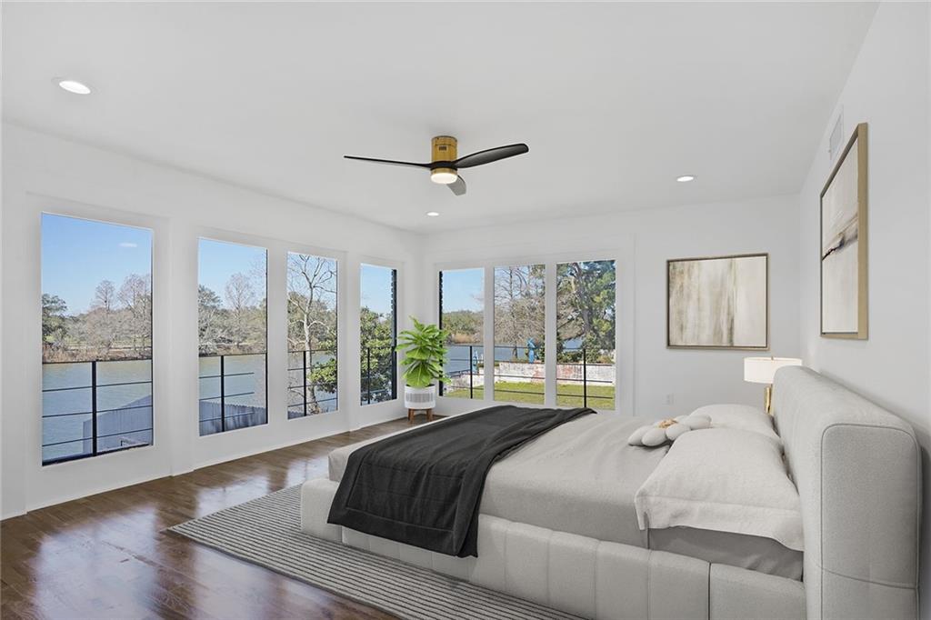 8 PARK ISLAND Drive
