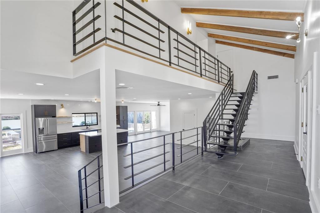 8 PARK ISLAND Drive