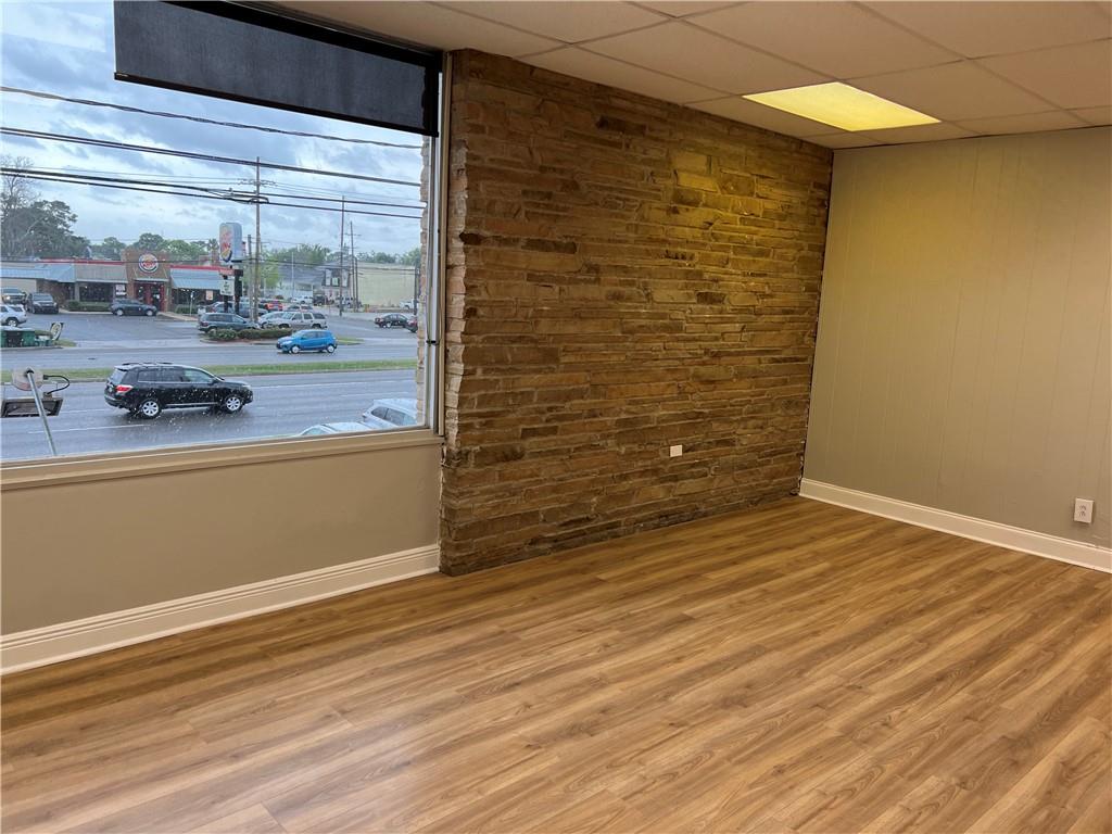 901 VETERANS Boulevard 207