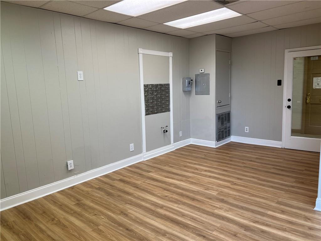 901 VETERANS Boulevard 207