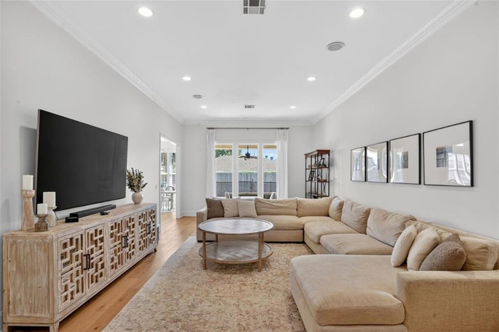 1712 KILLDEER Street