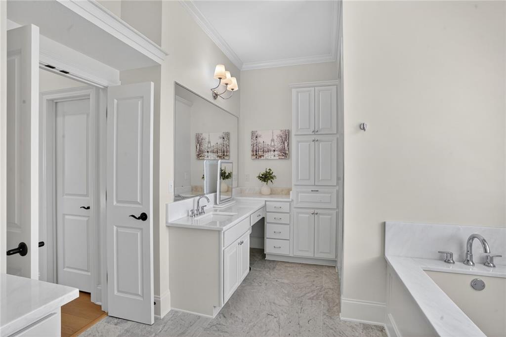 1712 KILLDEER Street