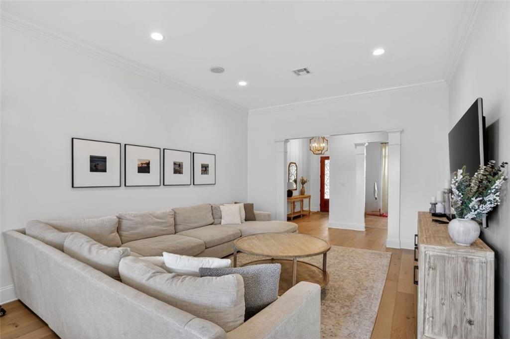 1712 KILLDEER Street