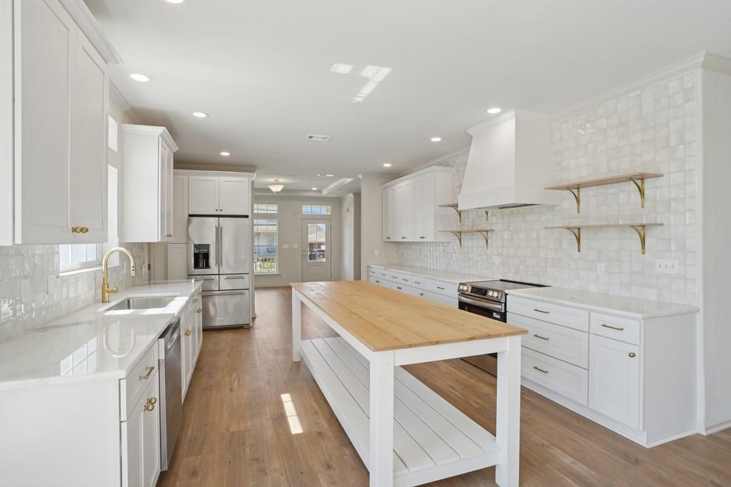 6655 AVENUE A Street