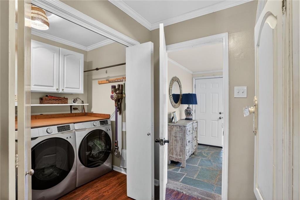 761 E WILLIAM DAVID Parkway