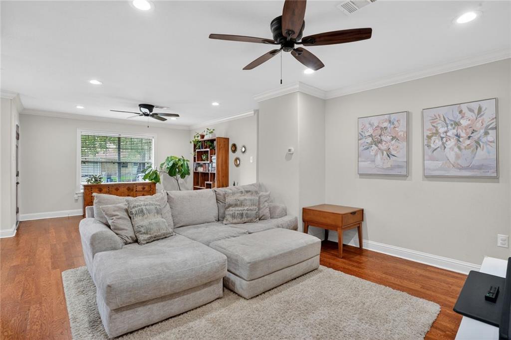 1711 MENDEZ Drive