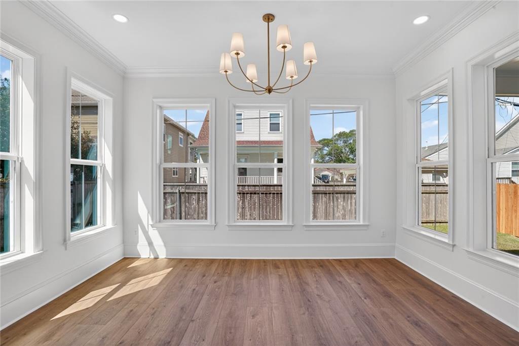 219 E MAPLE RIDGE Drive