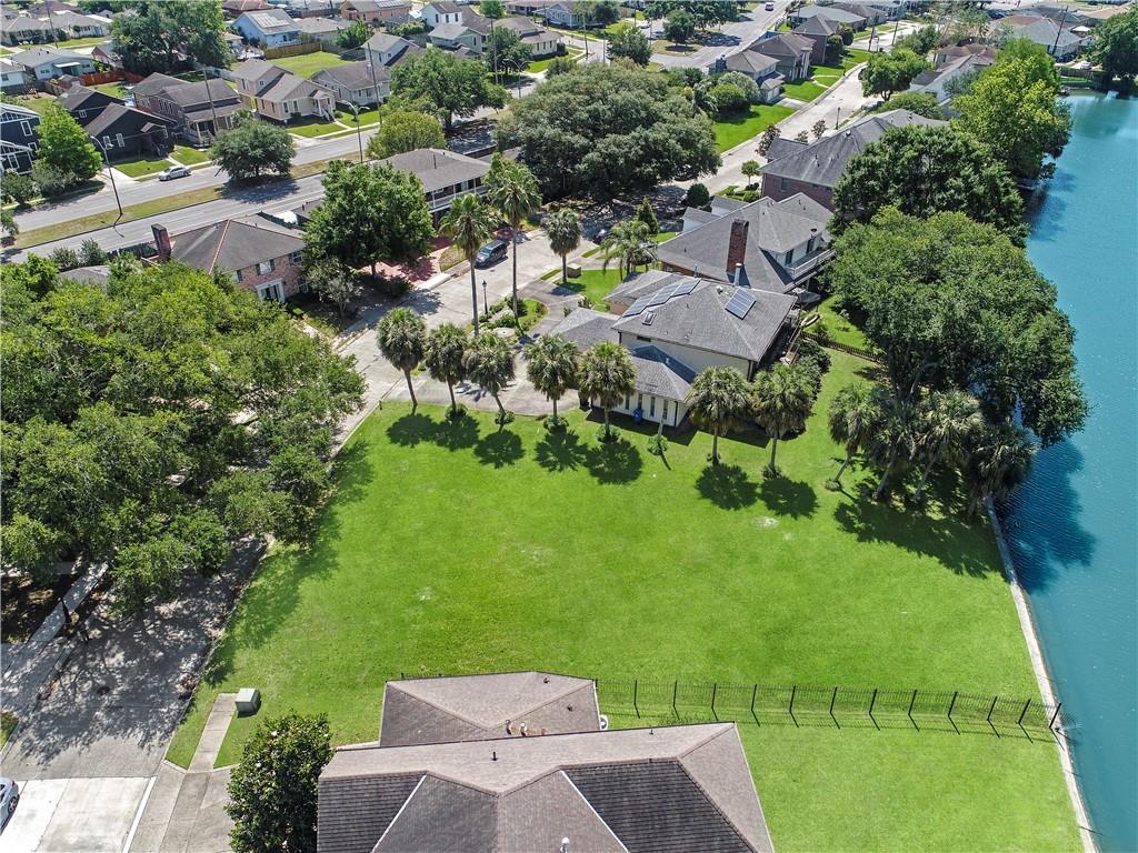 4418 BANCROFT Drive