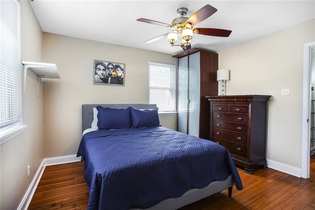 5837 GENERAL HAIG Street 5837