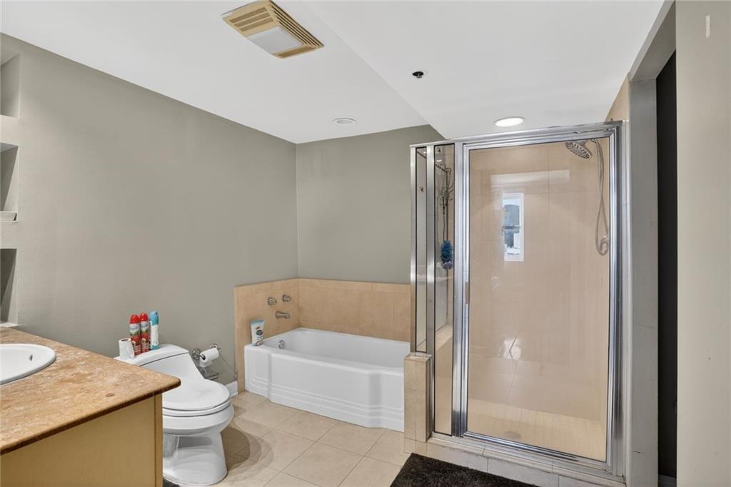 1205 ST CHARLES Avenue 1309