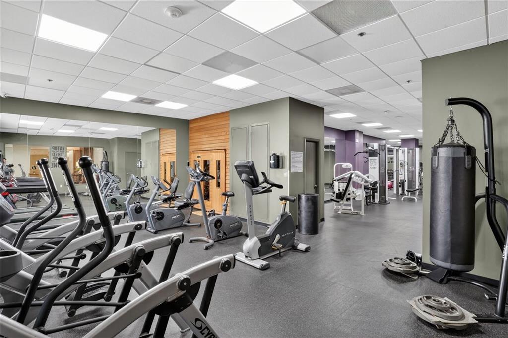 1205 ST CHARLES Avenue 1309