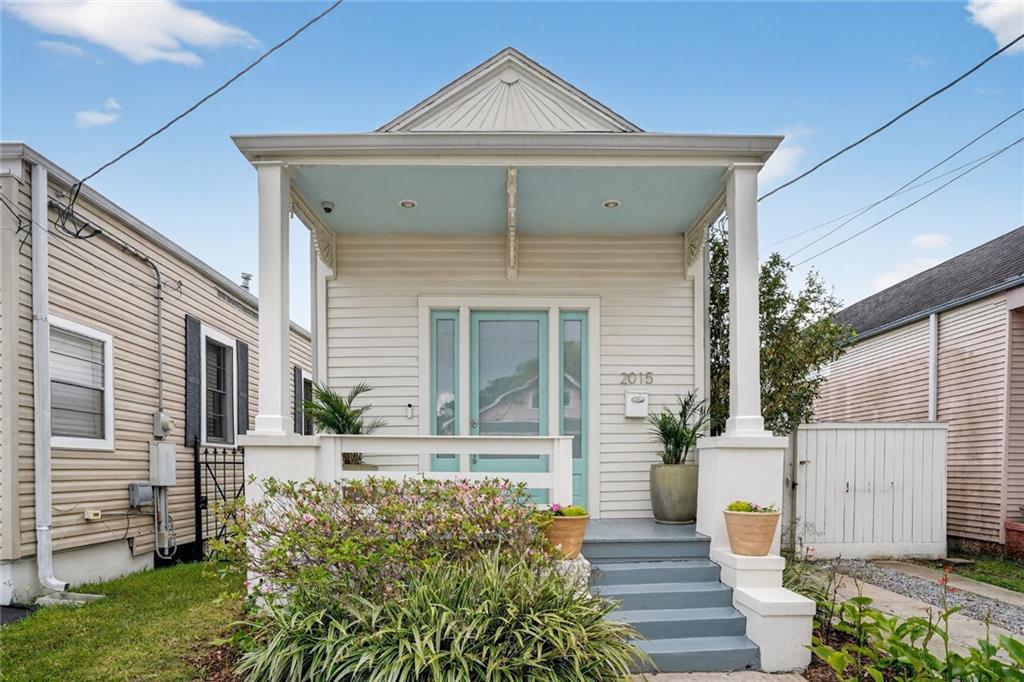 2015 ADAMS Street