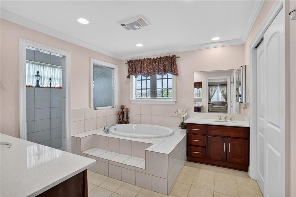 10 NEW BASIN Way