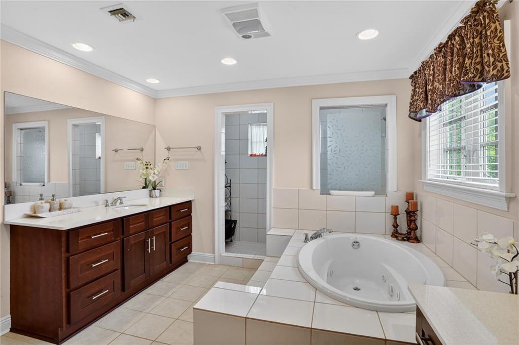 10 NEW BASIN Way