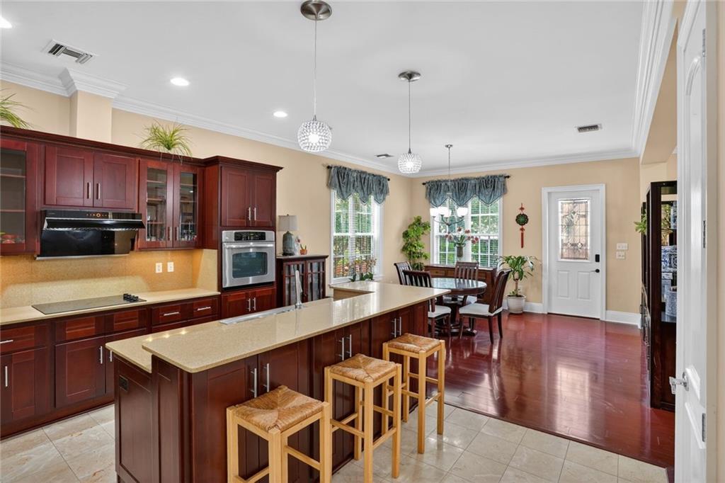10 NEW BASIN Way