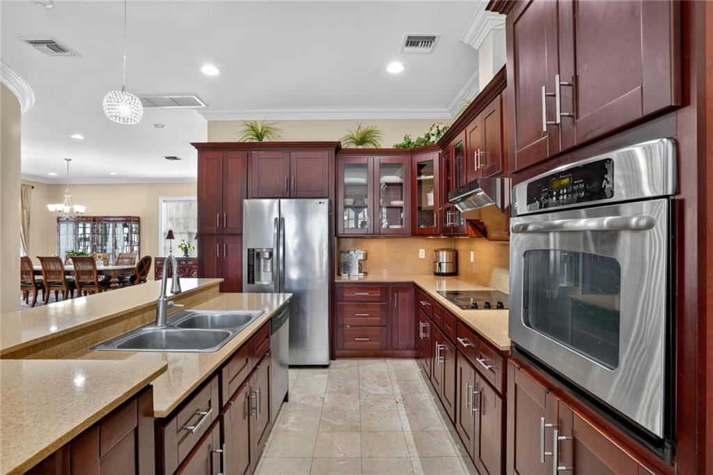 10 NEW BASIN Way