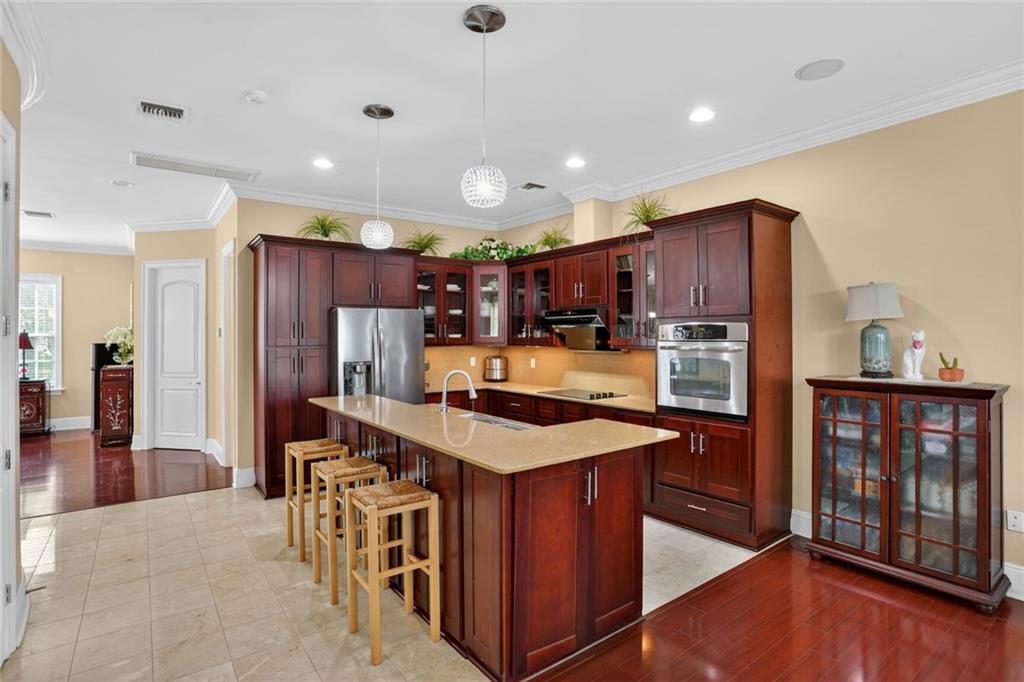 10 NEW BASIN Way