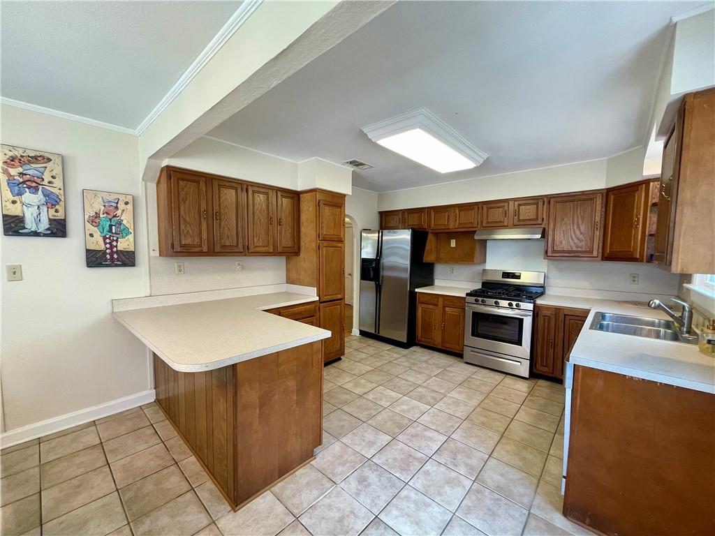 723 BONNABEL Boulevard