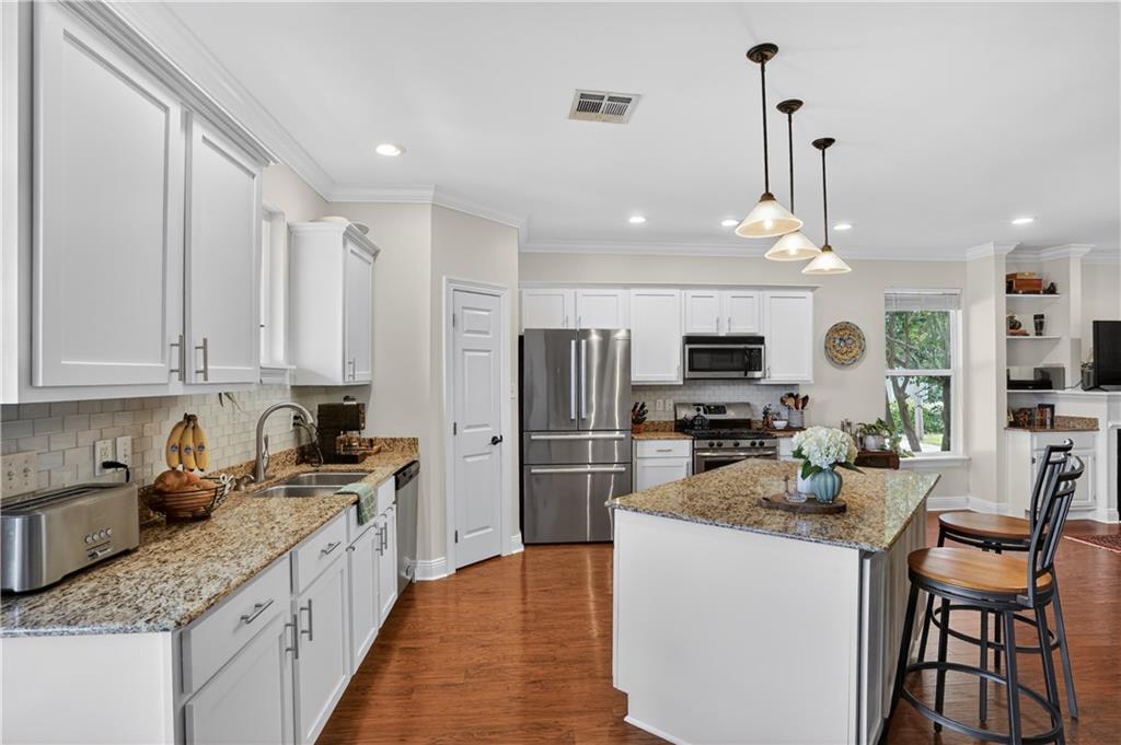 6600 AVENUE A Street