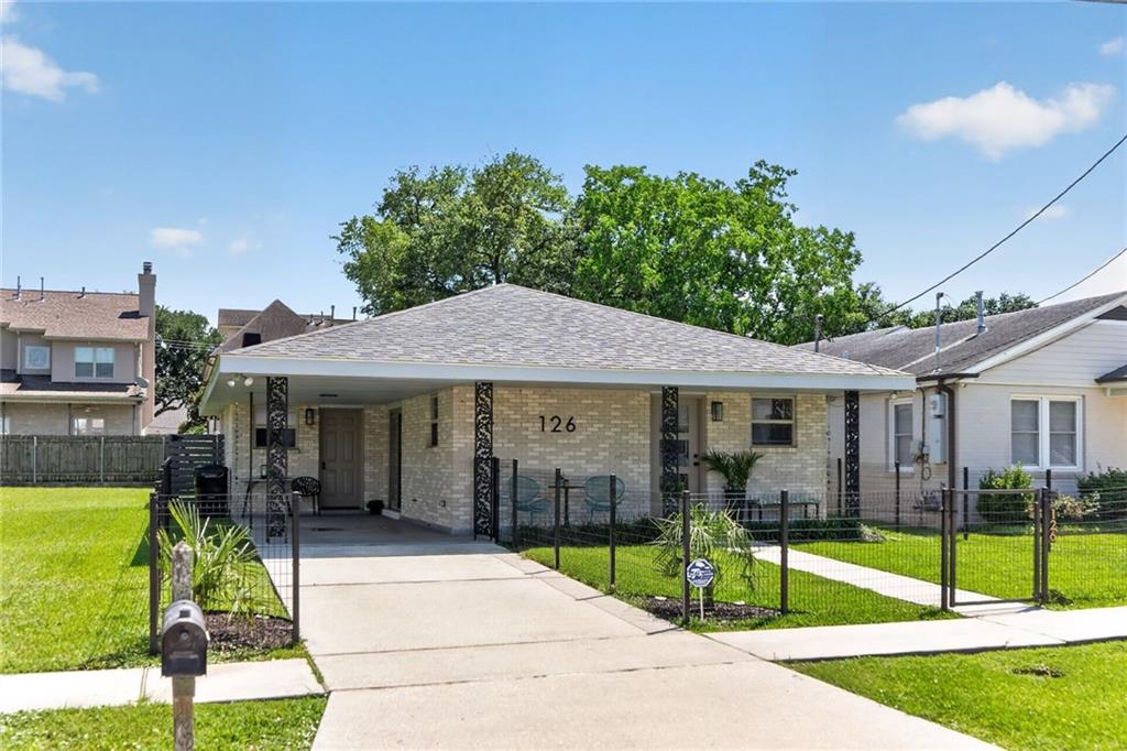 126 SPENCER Avenue
