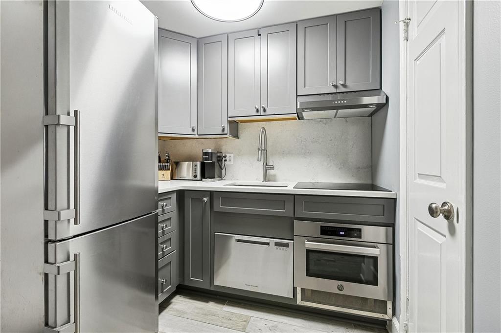 1205 ST CHARLES Avenue 1015