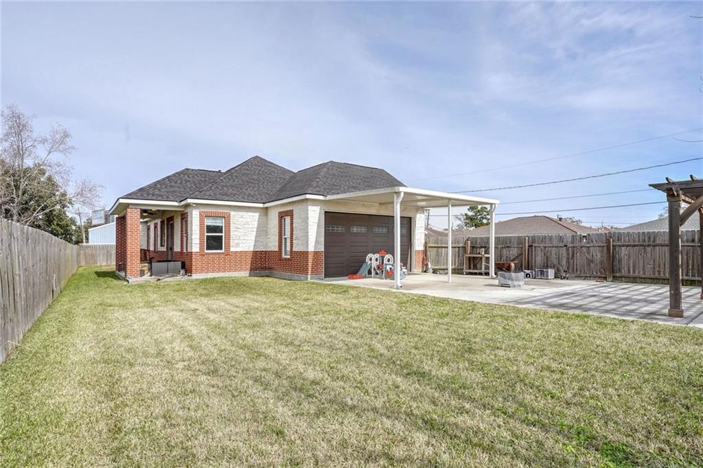 2504 CAMPAGNA Drive