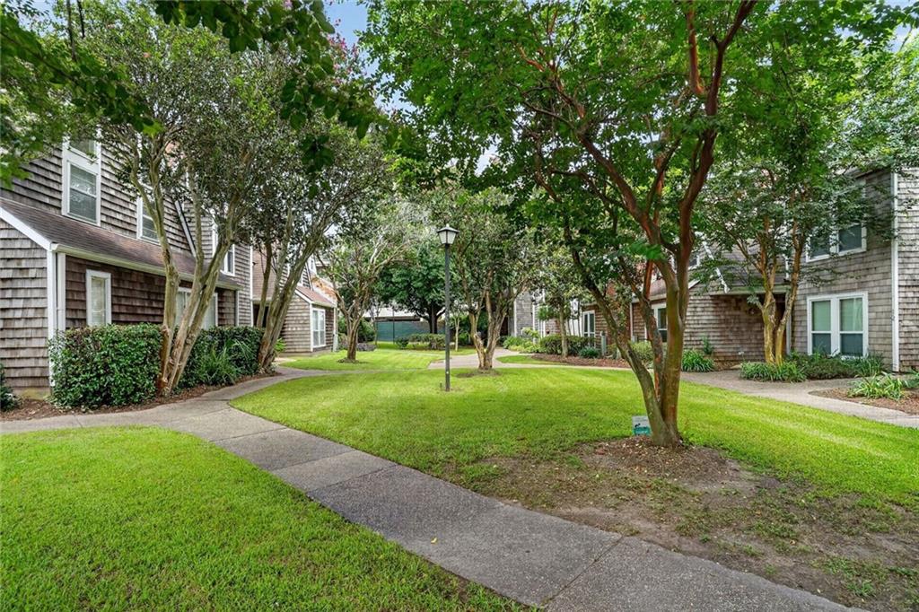 5 SPINNAKER Lane